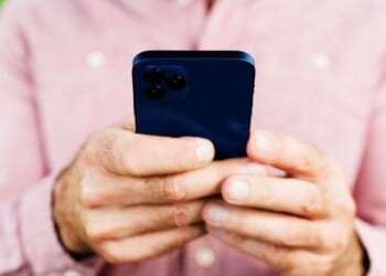 Best UK phone provider named – not Three, O2 or Giffgaff | UK | News