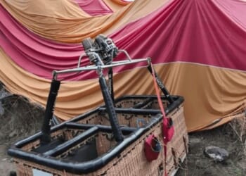 British tourists in horror hot air balloon crash as one 'critical' | World | News