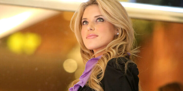 Carrie Prejean Boller thanks Pope Leo for condemning Middle East war amid 'moral silence'