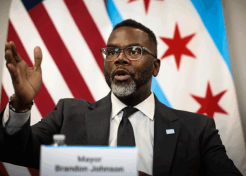 Chicago mayor vetoes measure to freeze minimum wage hikes for tipped workers