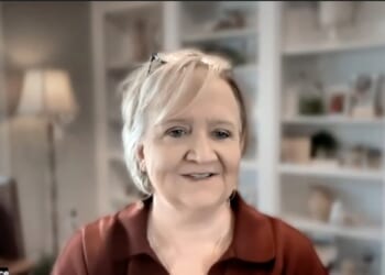 Chonda Pierce shares how faith healed her from father wounds