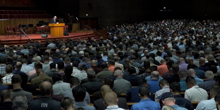 Christian counseling group removes Grace Community Church from approved training center list