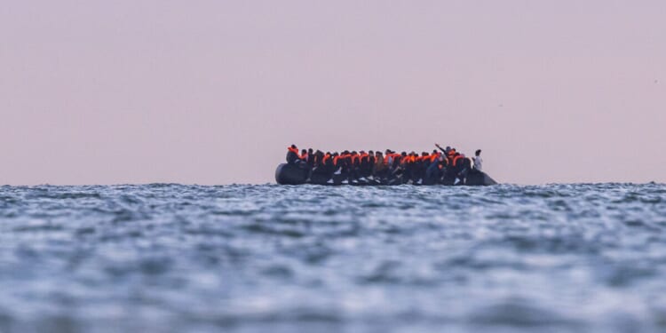 Coastguard rescue 78 migrants attempting to cross Channel and reach UK | UK | News