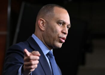 Dems Block DHS Funding and War Powers Resolution Fails