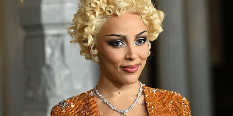 Doja Cat Admits She Piled On Chalamet For Clicks, Says She Was ‘Virtue Signaling’