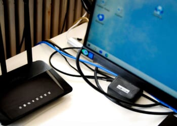FCC bans nearly all wireless routers sold in the U.S.