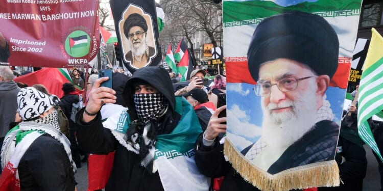 Fears anti-Muslim hate definition will hand Islamists perfect cover | UK | News