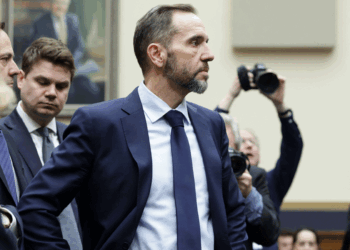 Fired FBI Agents Sue After ‘Arctic Frost’ Fallout