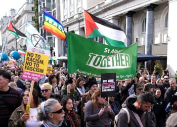 Fury as Islamic Republic fans lead Together Alliance London protest | UK | News