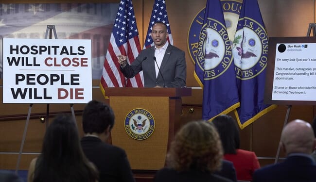 Hakeem Jeffries Calls Operation Epic Fury a War 'That is Going to End in Failure' – RedState