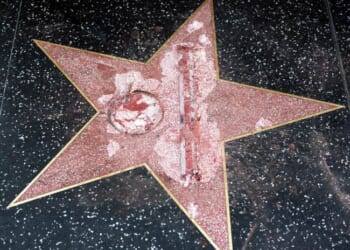 Hollywood Hypocrisy Exposed As Elites Leave Trash-Filled Auditorium, Ignore Squalor on Streets Outside – RedState