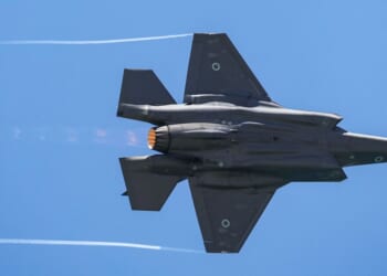 Horror as US fighter jet struck by Iran as aircraft makes emergency landing | World | News