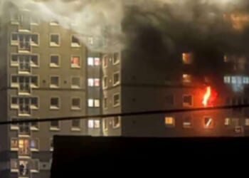 Horror inferno engulfs Motherwell tower block as man dies plunging from burning building | UK | News