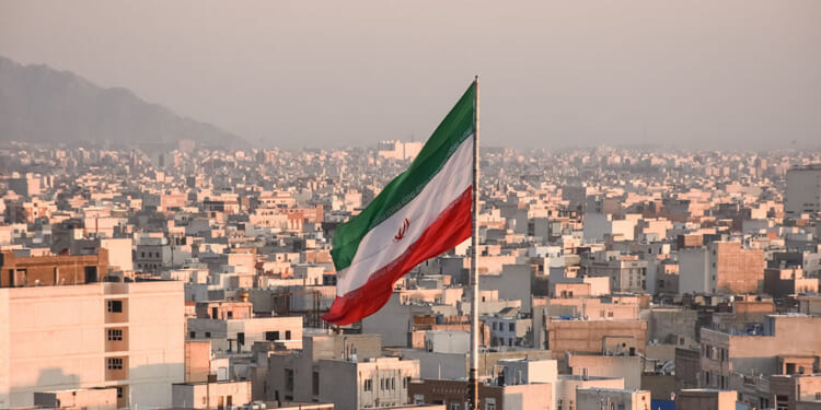 Iranian American who fled Iran to escape death says war brings a 'weird sense of hope'