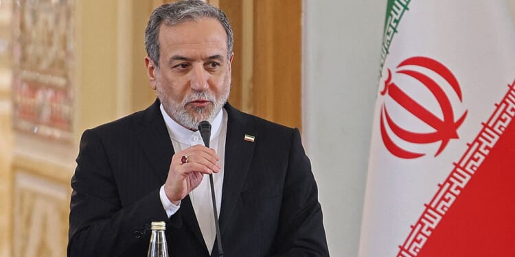 Iran’s Best Chance Is the Anti-Trump Resistance