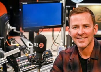 Jeremy Vine issues brutal response to Scott Mills sacking live on air | UK | News