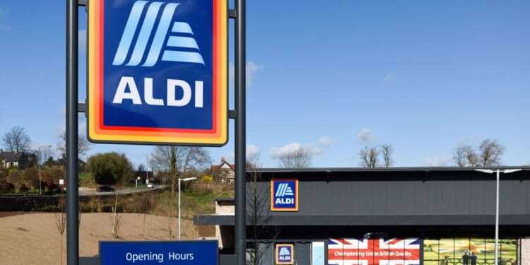 Lidl, Aldi, Morrisons and Tesco to close stores for 24 hours in April | UK | News