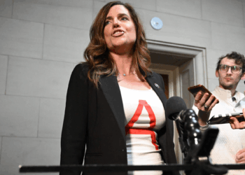 Mace Rescues Americans in Israel Amid Iran War