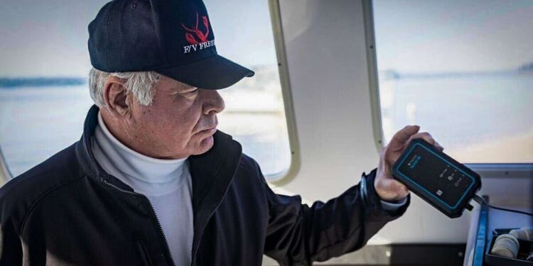 Maine lobsterman files SCOTUS petition against GPS boat tracking rule