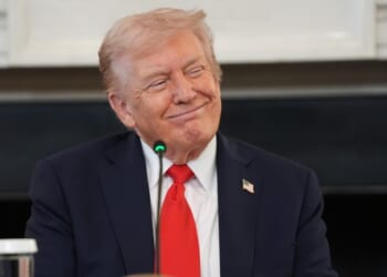 Morning Minute: Trump Keeps His Options Open