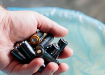 Mum fined astonishing £11,500 for throwing away batteries incorrectly | Personal Finance | Finance