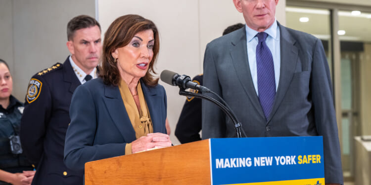 NY Gov Kathy Hochul thanks God as passengers survive small plane crash on the Hudson