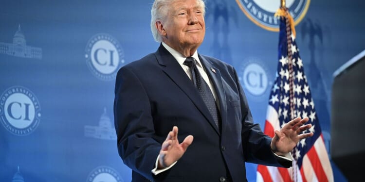 Oil prices plunge as Donald Trump issues 2-word statement on Iran war | World | News