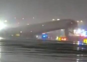 Plane collision reported at New York's LaGuardia Airport | US | News