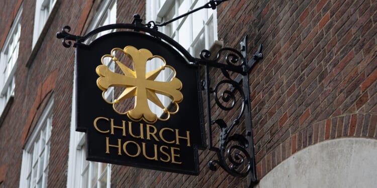 Plans to reform Church of England structures ‘not expedient’ says Ecclesiastical Committee