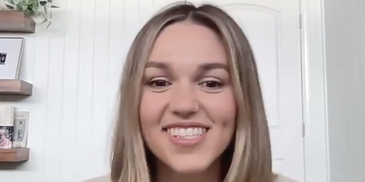 Sadie Robertson Huff reflects on Phil's legacy