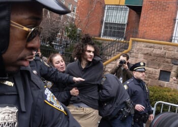 Suspected NYC Terrorist Flashes ISIS Salute Three Times