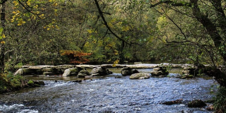 The UK's 'oldest bridge' that's 3,025 years old - built with huge stone slabs | UK | News