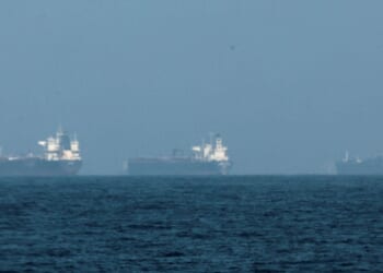 Trump Orders Oil Tanker Insurance Support, Says Navy Could Escort Ships in Gulf