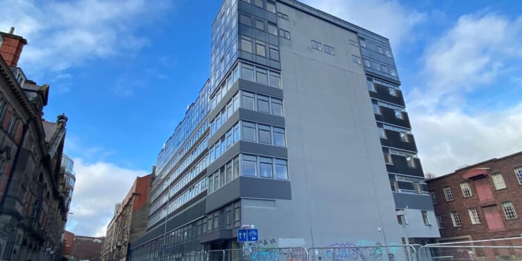 UK housing company collapses - 'part of group that owed £114m' | UK | News