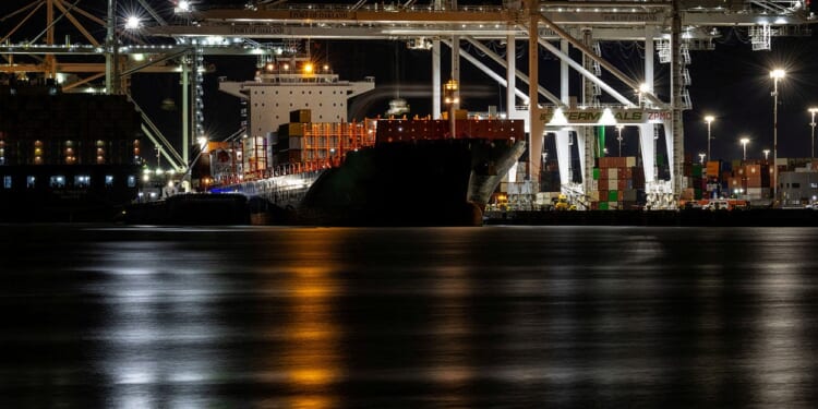 US Tariff Lawsuits Returned to Trade Court