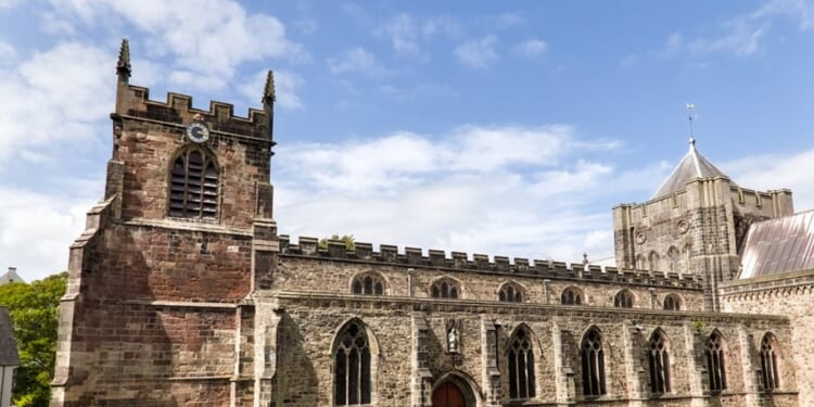 Weak financial controls and ‘disempowered’ trustees were background to Bangor débâcle, review says