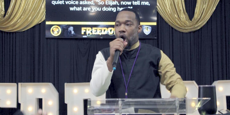 Why 10 people gave their lives to God after gun-wielding man pointed weapon at pastor during funeral