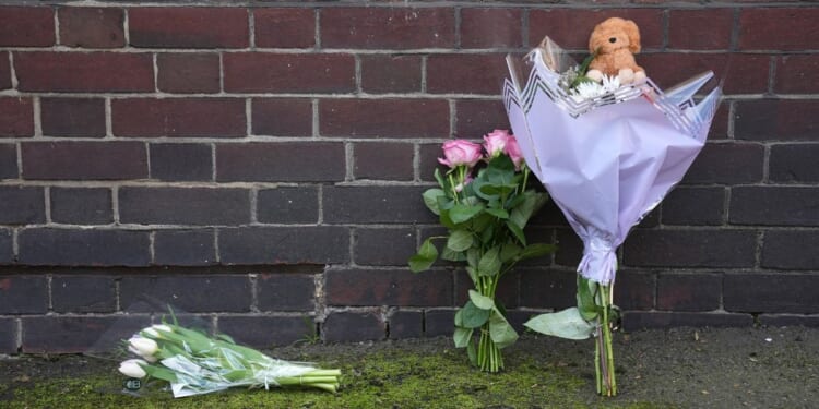 woman charged with murder after 18-day-old baby girl dies in fall