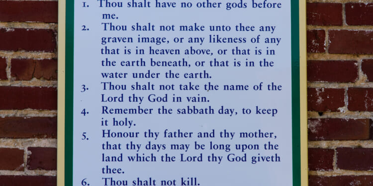 10 commandments in public schools: Legal myths vs. reality