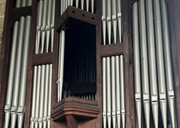Alarm raised over fate of pipe organs in Britain