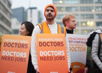 NHS to sideline striking junior doctors as Easter walkout threatens chaos