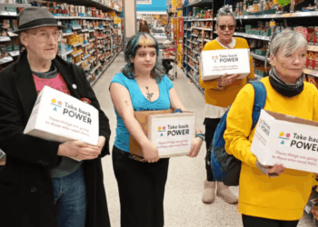 Shoplifting crime wave to hit British supermarkets as 'tax the rich' activists plan 'blatant and despicable' thefts