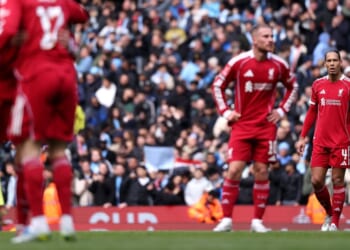 Liverpool players hold emergency meeting as pressure mounts on Arne Slot after Man City battering