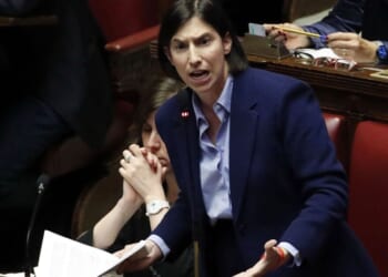 Italians revolt against Trump's 'bad mouth' as even Meloni's defends her | World | News