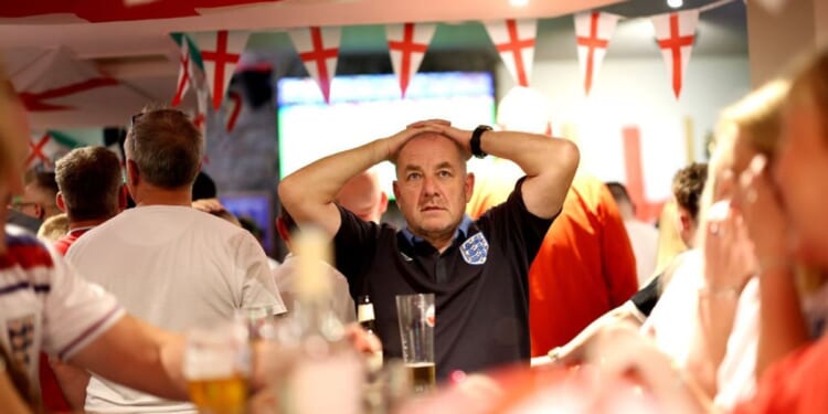 Pubs warned beer taps could run dry during World Cup due to US-Iran war