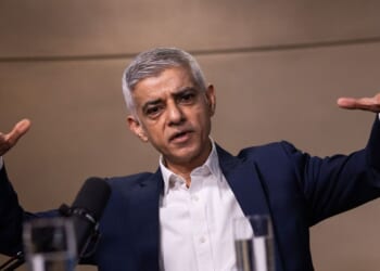 Sadiq Khan faces Mayor challenge from Tory big hitter James Cleverly in Mayor | Politics | News