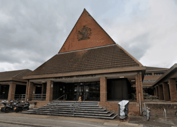 Benefits fraudster raked in thousands of pounds in housing credit while owning a second home in France