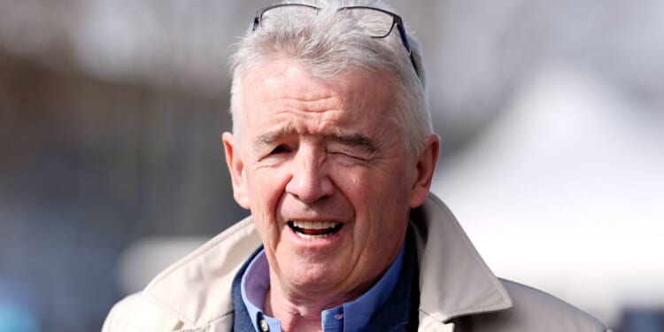 Airline boss warns '10% of flights could be cancelled' as he says 'blame Trump' | UK | News