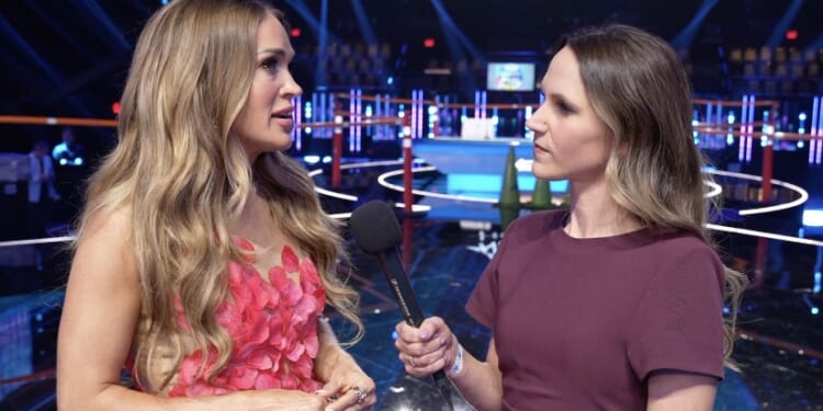 Carrie Underwood tells Christian artists 'you don't have to sell your soul’ to succeed in music