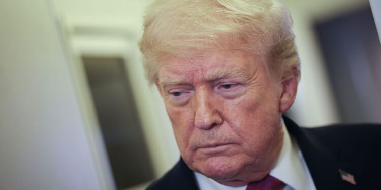 Donald Trump issues major update on Iran ceasefire - 'one way or the other' | World | News